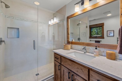 Experience the perfect blend of quality and lifestyle in this on  in Oregon - for sale on GolfHomes.com, golf home, golf lot
