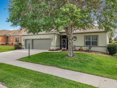 Under contract-accepting backup offers. This custom home on Plantation Golf Club in Florida - for sale on GolfHomes.com, golf home, golf lot