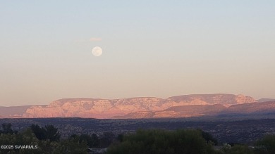 Discover breathtaking 360* views of the Red Rocks, Mingus on Pine Shadows Golf Course in Arizona - for sale on GolfHomes.com, golf home, golf lot