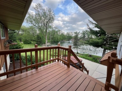 Amazing one-of-a-kind property in highly desirable Brookeridge on Carriage Greens Country Club in Illinois - for sale on GolfHomes.com, golf home, golf lot
