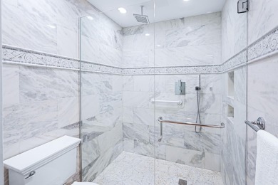 Under contract-accepting backup offers. This is your rare chance on The Oaks Club in Florida - for sale on GolfHomes.com, golf home, golf lot