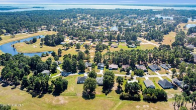 House is move-in ready 
Reduced interest rate available with on Harbour Point Golf Club in North Carolina - for sale on GolfHomes.com, golf home, golf lot