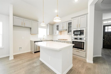 Welcome to 3020 Tea Olive Drive -- a stunning blend of luxury on Heath Golf and Yacht Club in Texas - for sale on GolfHomes.com, golf home, golf lot