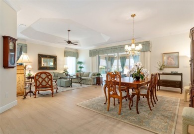 Under contract-accepting backup offers. Experience PREMIER on The Links of Spruce Creek in Florida - for sale on GolfHomes.com, golf home, golf lot