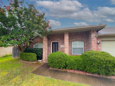 Fantastic, well-maintained home with great curb appeal in on The Golf Club At McKinney in Texas - for sale on GolfHomes.com, golf home, golf lot