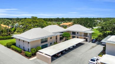 Second story 3 bedroom, 2 bath condo in Turtle Creek! Updated on Turtle Creek Club in Florida - for sale on GolfHomes.com, golf home, golf lot