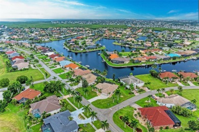 NO DAMAGE OR FLOODING FROM HURRICANE MILTON OR HELENE. Beautiful on Twin Isles Country Club in Florida - for sale on GolfHomes.com, golf home, golf lot