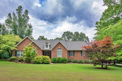 Nestled in the Scenic Sequatchie Valley this beautiful custom on Hidden Falls At Mt. Airy Golf in Tennessee - for sale on GolfHomes.com, golf home, golf lot