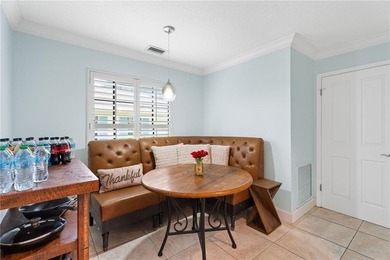 ''Golfer's Choice''! This 3BD/3BA charming home directly on on Bent Pine Golf Club in Florida - for sale on GolfHomes.com, golf home, golf lot