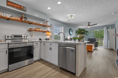 Spacious 2 bedroom 2 bath condo in the gated community of on River Oaks Golf Plantation  in South Carolina - for sale on GolfHomes.com, golf home, golf lot