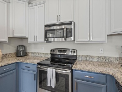 Under contract-accepting backup offers. This beautifully on Kings Ridge Golf Club in Florida - for sale on GolfHomes.com, golf home, golf lot