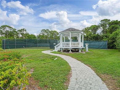 ''Golfer's Choice''! This 3BD/3BA charming home directly on on  in Florida - for sale on GolfHomes.com, golf home, golf lot
