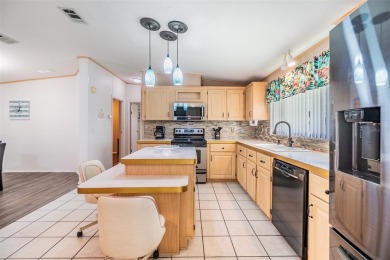 Bright and Beautiful!Welcome to this spacious 1,620 SF 3 bed, 2 on Betmar Acres Golf Club in Florida - for sale on GolfHomes.com, golf home, golf lot