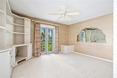 Overlooking the 17th Fairway, this beautiful 3 BR townhouse w/ 2 on Grand Harbor Golf and Country Club in Florida - for sale on GolfHomes.com, golf home, golf lot