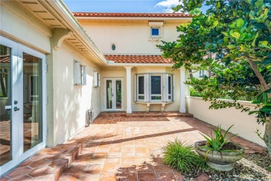 Overlooking the 17th Fairway, this beautiful 3 BR townhouse w/ 2 on Grand Harbor Golf and Country Club in Florida - for sale on GolfHomes.com, golf home, golf lot