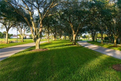 Overlooking the 17th Fairway, this beautiful 3 BR townhouse w/ 2 on Grand Harbor Golf and Country Club in Florida - for sale on GolfHomes.com, golf home, golf lot