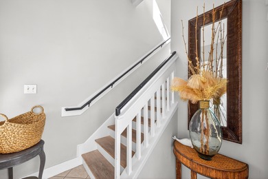 STUNNING UPSTAIRS CONDO WITH SWEEPING BAY & MARINA VIEWS IN on Sandestin Golf and Beach Resort - The Links in Florida - for sale on GolfHomes.com, golf home, golf lot