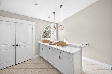 STUNNING UPSTAIRS CONDO WITH SWEEPING BAY & MARINA VIEWS IN on Sandestin Golf and Beach Resort - The Links in Florida - for sale on GolfHomes.com, golf home, golf lot