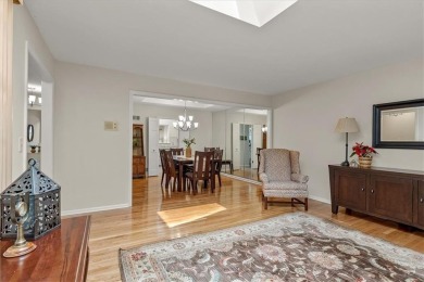Welcome to this spacious 2-bedroom, 2-bath townhome perfectly on Leawood South Country Club in Kansas - for sale on GolfHomes.com, golf home, golf lot