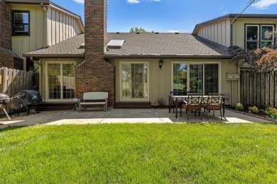 Welcome to this spacious 2-bedroom, 2-bath townhome perfectly on Leawood South Country Club in Kansas - for sale on GolfHomes.com, golf home, golf lot