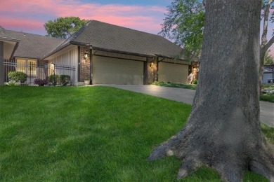 Welcome to this spacious 2-bedroom, 2-bath townhome perfectly on Leawood South Country Club in Kansas - for sale on GolfHomes.com, golf home, golf lot