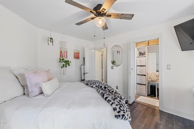 5BR / 4BA on Corner Lot with Double Porches, Screened Porch & on Heritage Golf Club in North Carolina - for sale on GolfHomes.com, golf home, golf lot