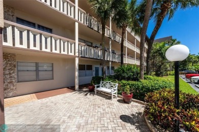 This is it! The most stunning unit in Wynmoor! Overlooking on Wynmoor Golf Course in Florida - for sale on GolfHomes.com, golf home, golf lot