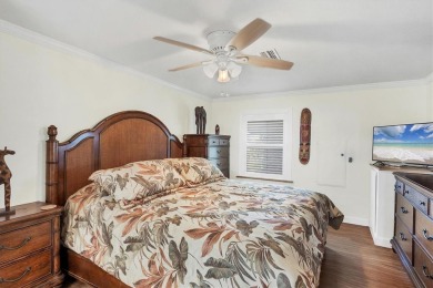 Lovely, Updated, 2/2 DW Mobile Home in Alameda Isles. Home on Boca Royale Golf and Country Club in Florida - for sale on GolfHomes.com, golf home, golf lot