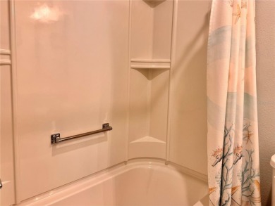 WELCOME HOME to this beautifully maintained 3 bedroom, 2 bath on Pennbrooke Fairways in Florida - for sale on GolfHomes.com, golf home, golf lot