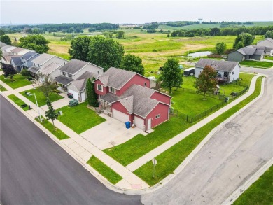 Welcome home to this very spacious 4 bed, 4 bath, 2 story on Northern Hills Golf Course in Minnesota - for sale on GolfHomes.com, golf home, golf lot