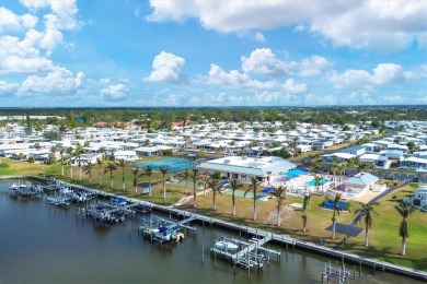 Lovely, Updated, 2/2 DW Mobile Home in Alameda Isles. Home on Boca Royale Golf and Country Club in Florida - for sale on GolfHomes.com, golf home, golf lot