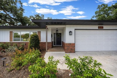 Welcome to your backyard paradise! Perfect for family evenings on Bent Tree Country Club in Florida - for sale on GolfHomes.com, golf home, golf lot
