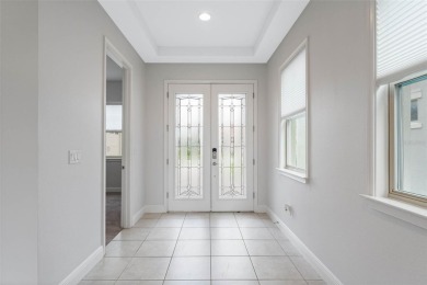 Beautiful Move-In Ready Home located in the prestigious on Eagle Creek Golf Club in Florida - for sale on GolfHomes.com, golf home, golf lot
