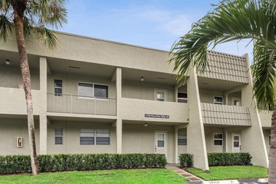 Welcome to this charming 2 bedroom 2 bathroom PET Friendly ALL on Delray Beach Golf Club in Florida - for sale on GolfHomes.com, golf home, golf lot