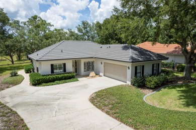 Wow, Black Diamond Ranch under 300K! Phenomenal house located in on Black Diamond Ranch Golf Course in Florida - for sale on GolfHomes.com, golf home, golf lot