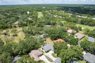 Wow, Black Diamond Ranch under 300K! Phenomenal house located in on Black Diamond Ranch Golf Course in Florida - for sale on GolfHomes.com, golf home, golf lot