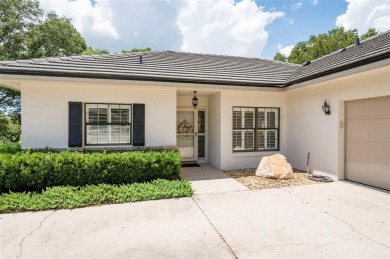 Wow, Black Diamond Ranch under 300K! Phenomenal house located in on Black Diamond Ranch Golf Course in Florida - for sale on GolfHomes.com, golf home, golf lot
