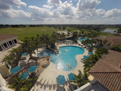 THIS PRINCETON MODIFIED MODEL OFFERS 3BR PLUS DEN, 2.1 BA & on Ibis Golf and Country Club in Florida - for sale on GolfHomes.com, golf home, golf lot