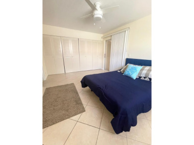 BEAUTIFUL, 1 BEDROOM CONDO IN GATED 55+ COMMUNITY. WALK TO on Addison Reserve in Florida - for sale on GolfHomes.com, golf home, golf lot