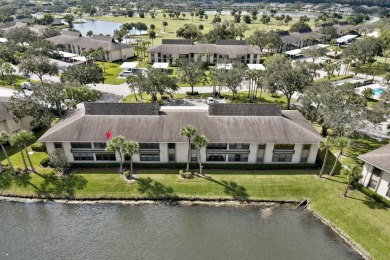 Beautifully renovated 2 BD/2 BA situated on Executive Golf on Vista Plantation Golf Club in Florida - for sale on GolfHomes.com, golf home, golf lot