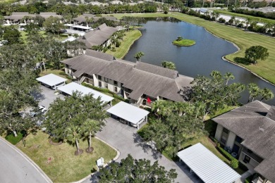 Beautifully renovated 2 BD/2 BA situated on Executive Golf on Vista Plantation Golf Club in Florida - for sale on GolfHomes.com, golf home, golf lot