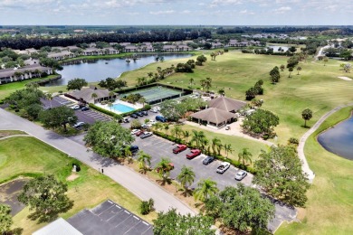 Beautifully renovated 2 BD/2 BA situated on Executive Golf on Vista Plantation Golf Club in Florida - for sale on GolfHomes.com, golf home, golf lot
