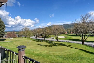 VIEWS, VIEWS, VIEWS!! This like new golf course home has the on Stoneridge Golf Club in Idaho - for sale on GolfHomes.com, golf home, golf lot