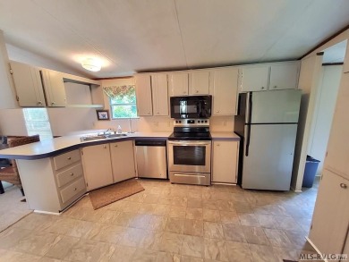 Waterfront community opportunity. This awesome 3 bed 2 bath home on Tanglewood Shores Golf Club in Virginia - for sale on GolfHomes.com, golf home, golf lot