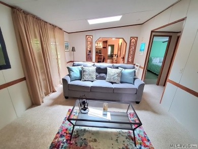 Waterfront community opportunity. This awesome 3 bed 2 bath home on Tanglewood Shores Golf Club in Virginia - for sale on GolfHomes.com, golf home, golf lot
