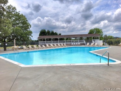 Waterfront community opportunity. This awesome 3 bed 2 bath home on Tanglewood Shores Golf Club in Virginia - for sale on GolfHomes.com, golf home, golf lot