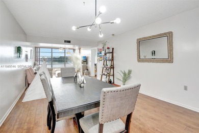 Beautiful 2BR/2BA condo in Whitehall at Pine Island Ridge, Davie on Pine Island Ridge Country Club in Florida - for sale on GolfHomes.com, golf home, golf lot