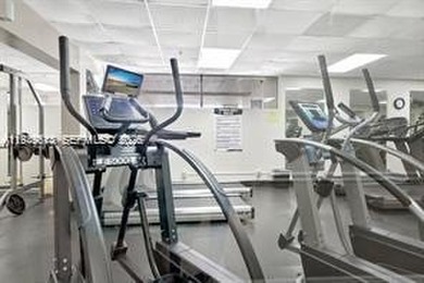 Beautiful 2BR/2BA condo in Whitehall at Pine Island Ridge, Davie on Pine Island Ridge Country Club in Florida - for sale on GolfHomes.com, golf home, golf lot