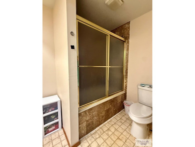 Beautiful 3-bedroom, 3.5 bath home in Brownsville Country Club on Brownsville Golf Center in Texas - for sale on GolfHomes.com, golf home, golf lot