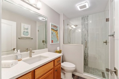 **BOND PAID!**Gorgeous 3-bedroom, 2-bath *LANTANA* model in on The Links of Spruce Creek in Florida - for sale on GolfHomes.com, golf home, golf lot